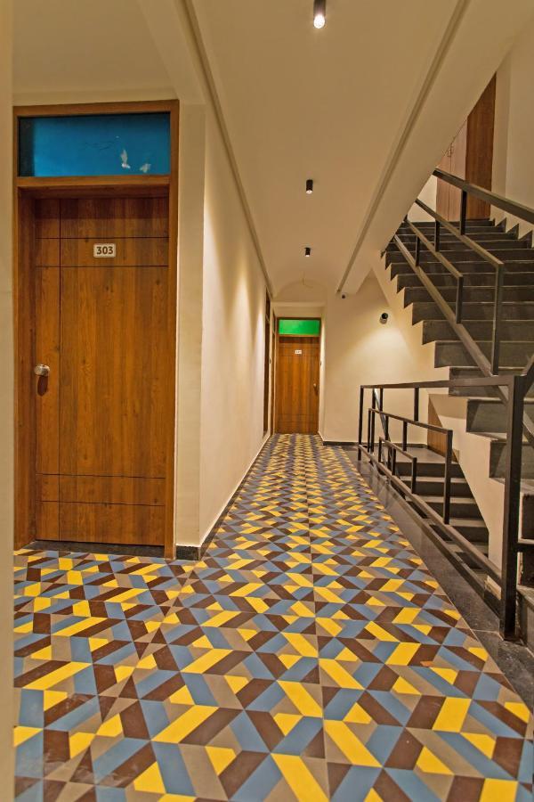 Nova Park Hotel Rajkot Exterior photo